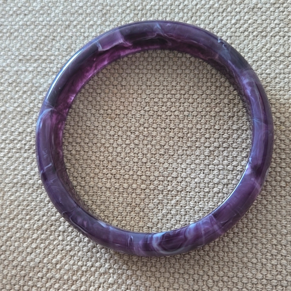 Natural Lavander Ametist bracelet.New.
